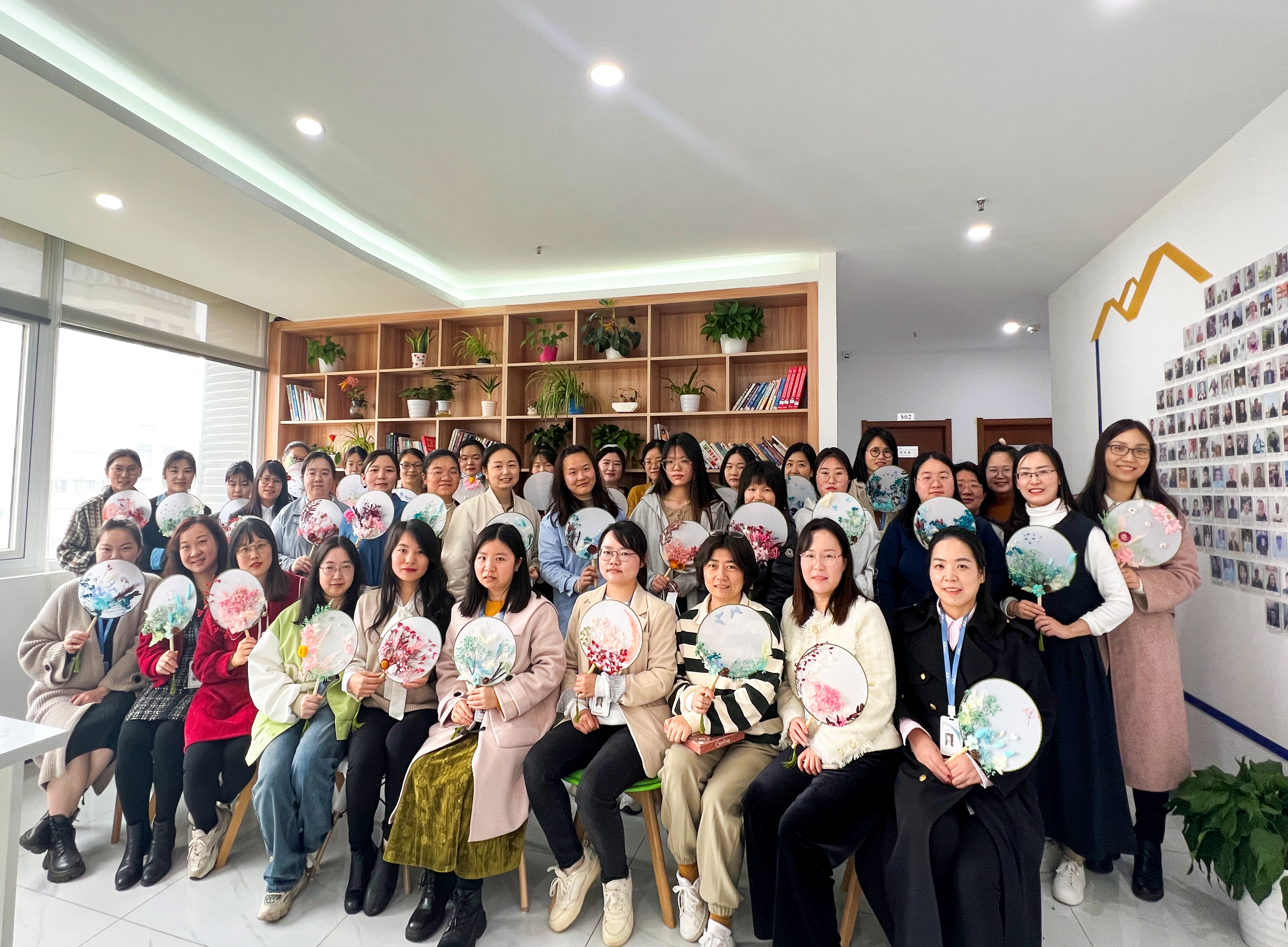 致敬“她”力量 | 愿開(kāi)目女神卓然而立，自成光芒