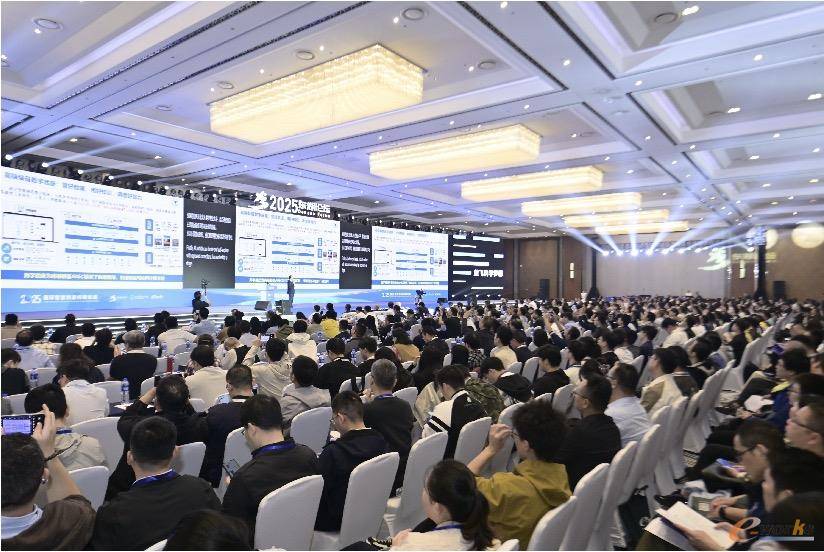 開目軟件“1+3+X”全棧工業軟件解決方案精彩亮相三大行業盛會